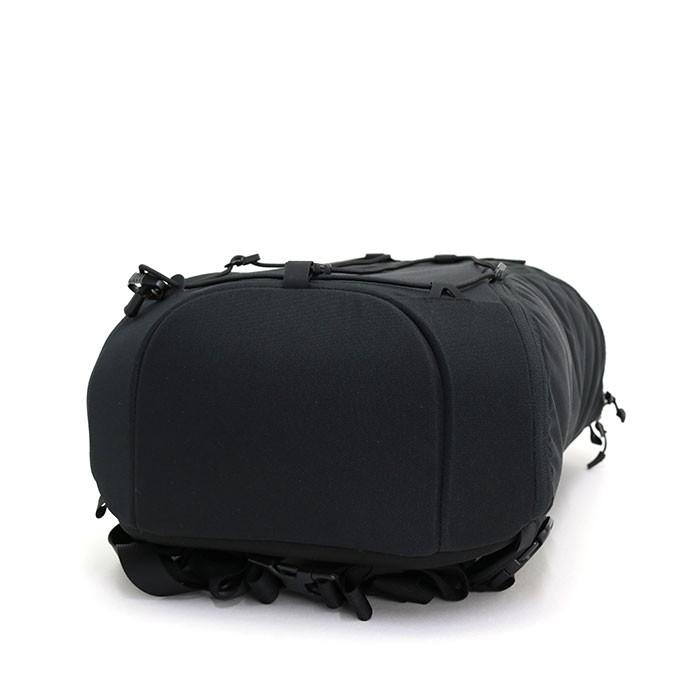 HAGLOFS（ホグロフス） リュックサック CORKER コーカー 18L リュック
