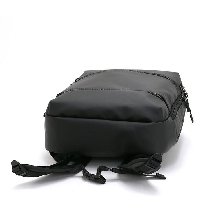新品 アイエスプラス ビジネスリュック バックパック ブラック ビジネスバッグ is+（アイエスプラス） ビジネスリュック リュック synergy シナジー