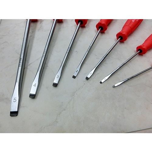 PBスイスツール（PBSWISS PBSWISSTOOLS）スイスグリップ・マイナスドライバーオリジナル7本セット〔8100/7S〕8100/7S | PB SWISS TOOLS | 01