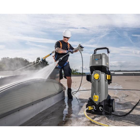 ケルヒャー（KARCHER） コードレス バッテリー式冷水高圧洗浄機 HD4 