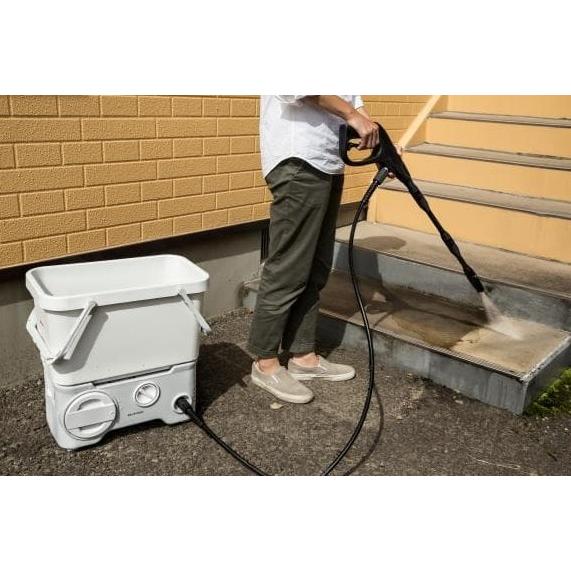 Iris IRIS 568834 タンク式高圧洗浄機充電タイプ ▽120-3921 SDT-L01N