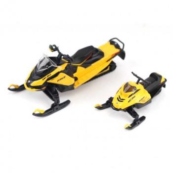DIECAST MASTERS Ski-Doo スノーモービル MXZブリザード＆MXZ120cc 2台