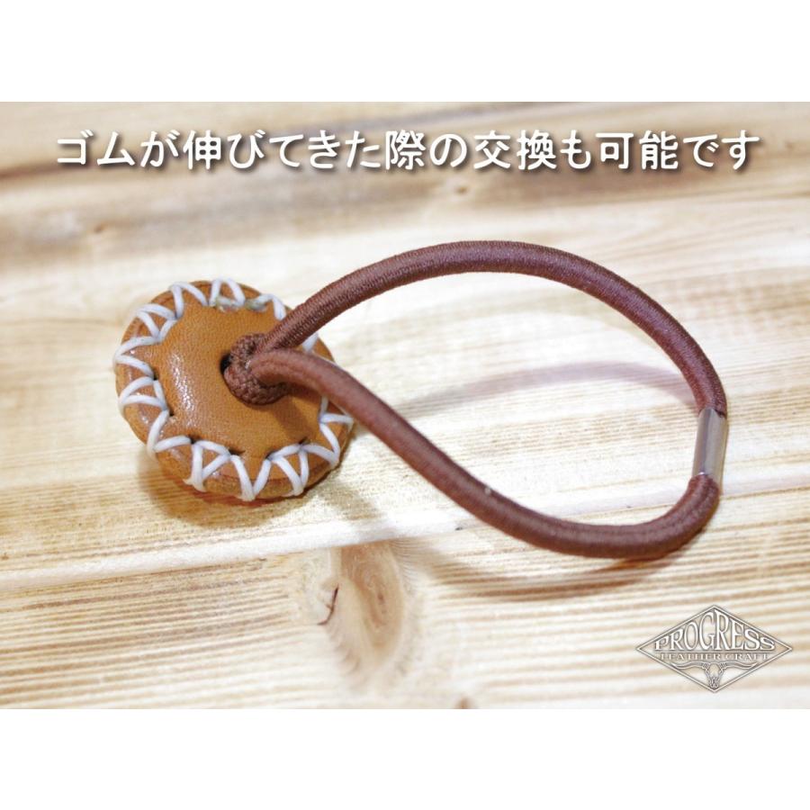 レザーヘアゴム Python 大きめウロコ 栃木レザー サドルレザー ハンドメイド |  | 02
