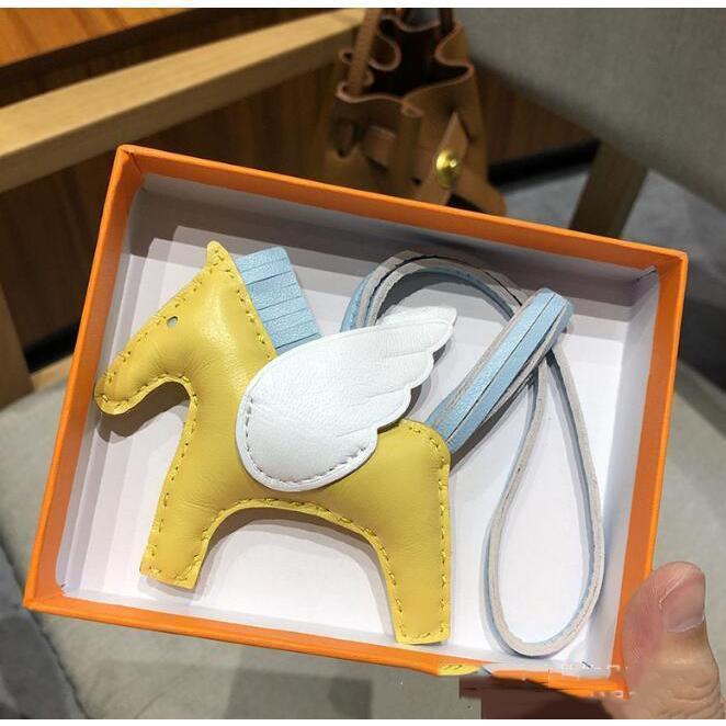 バッグチャーム キーホルダー ペガサス ロデオ シープスキン 本革 羊革リアル レザー ミニサイズ 可愛い全13色 | ブランド登録なし | 05