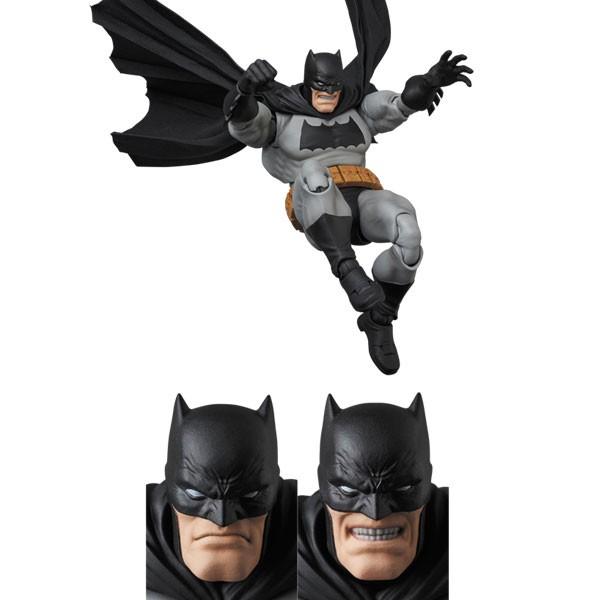 MAFEX BATMAN（The Dark Knight Returns） | MEDICOM TOY | 02