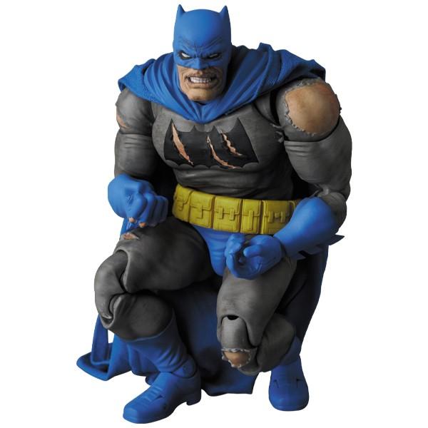 MAFEX BATMAN（TDKR:The Dark Knight Triumphant）