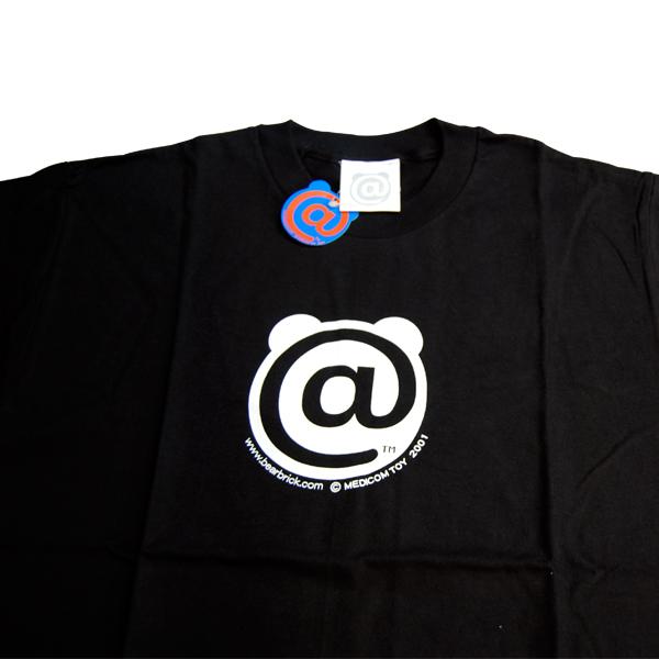 BLACK ベアブリック プリント Tシャツ TMT×BE@RBRICK】DRY COTTON S/S TEE (DANCING BE@RBRICK) – TMT
