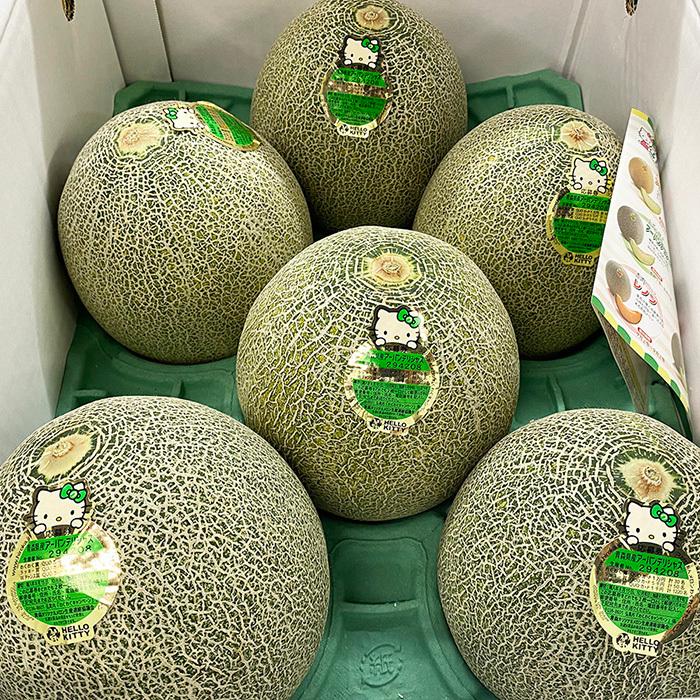 青森県産 メロン アーバンデリシャス 秀品 LA〜3Lサイズ 4〜6玉入り