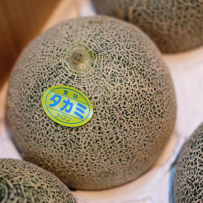 熊本県産 タカミメロン 秀品 M〜Lサイズ 6〜7玉入 （箱） : 生鮮