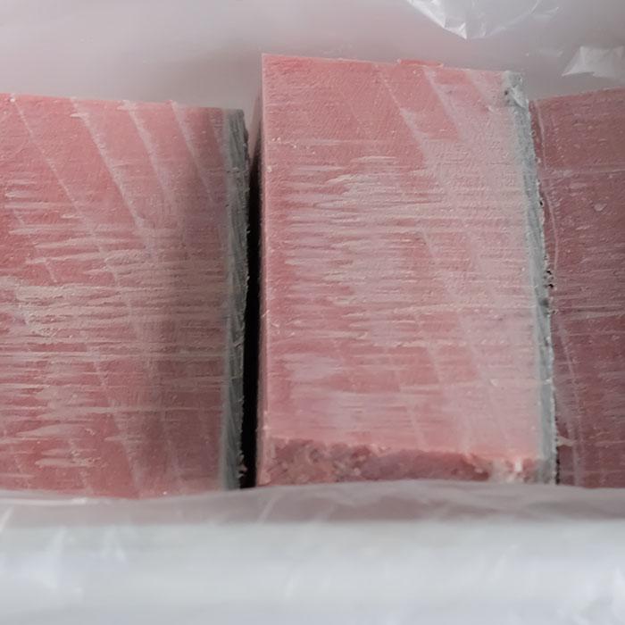 冷凍 本マグロ 定形柵 中トロ 短柵 約1kg （5〜6枚入） マグロ 刺身 鮪