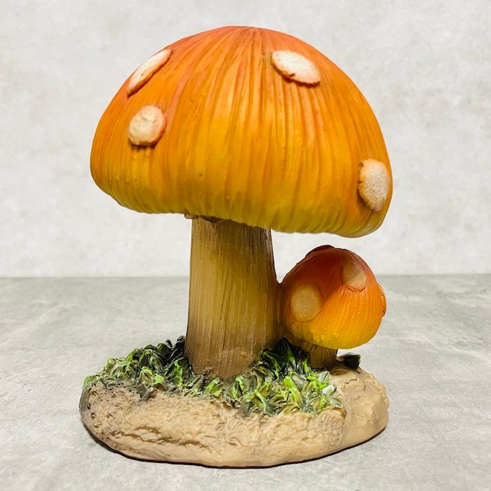 不思議なキノコの置物 高さ14.8cm ダブル 玄関 おしゃれ 贈り物 リアル インテリア 雑貨 ガーデン 玄関先 卓上 雑貨 |  | 02