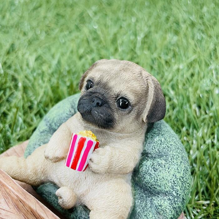 スマホスタンド テレビを見るパグ いぬ 犬 卓上 アニマル プレゼントギフト かわいい置物 おしゃれ 動物 スマホホルダー |  | 07