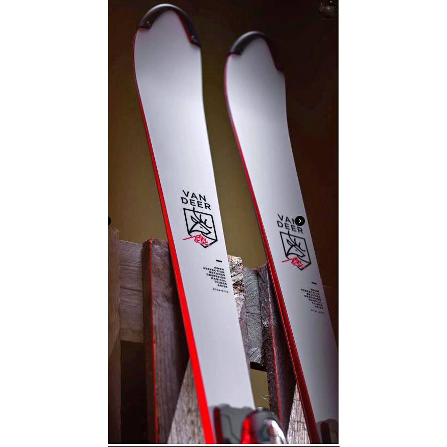 セット★Fishcerスキー板 +Markerバインディング+POMOCAスキン FISCHER SPEEDMAX 3D SKATE Medium COLD - サッポロスキッド