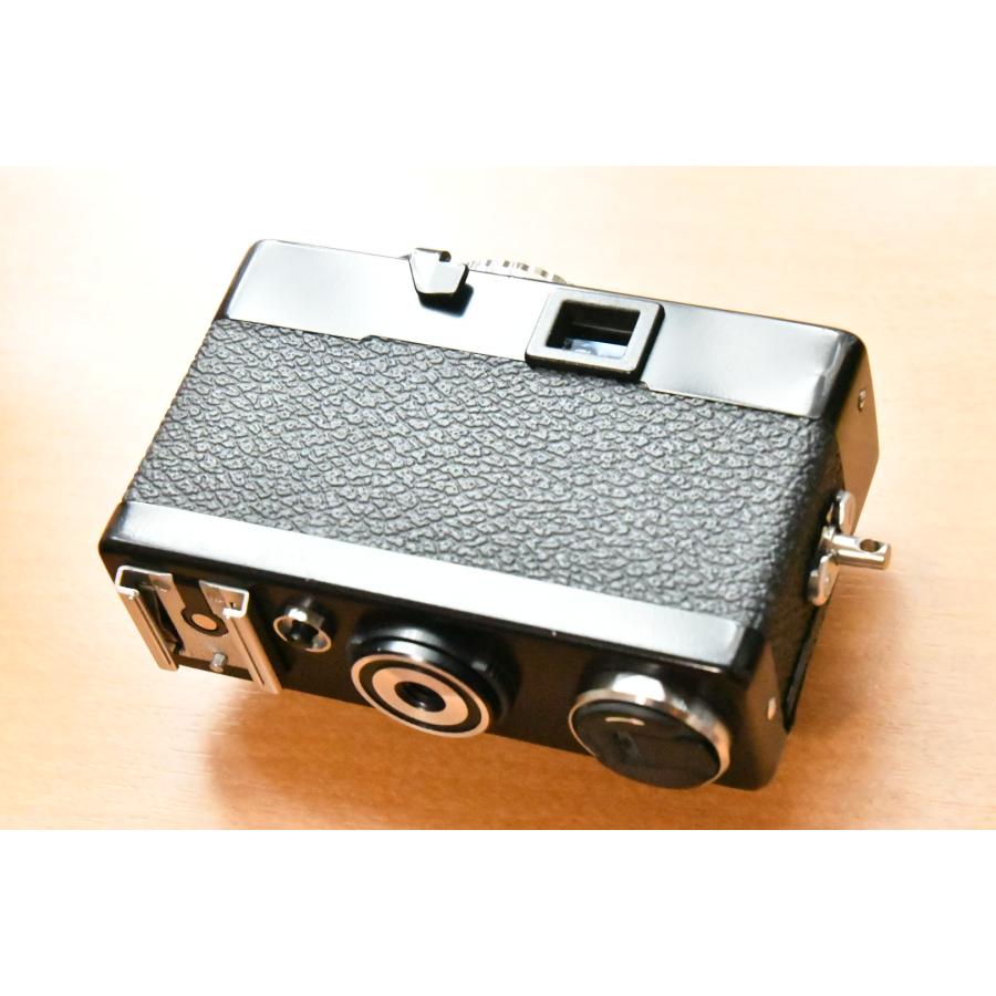 フィルムカメラ 中古 初心者 Rollei 35B Triotar 40mm F3.5 フィルムカメラ 中古 初心者 Rollei 35B Triotar 40mm F3.5