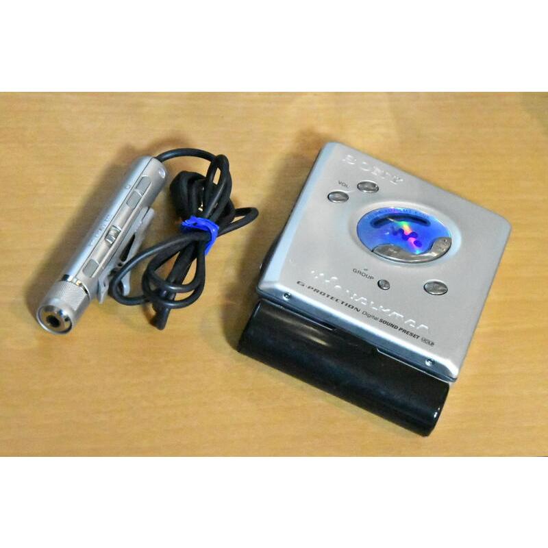 ポータブル MDプレーヤー SONY MZ-E505 MDウオークマン 【中古 ポータブル MDプレーヤー SONY MZ-E505 MDウオークマン 【中古