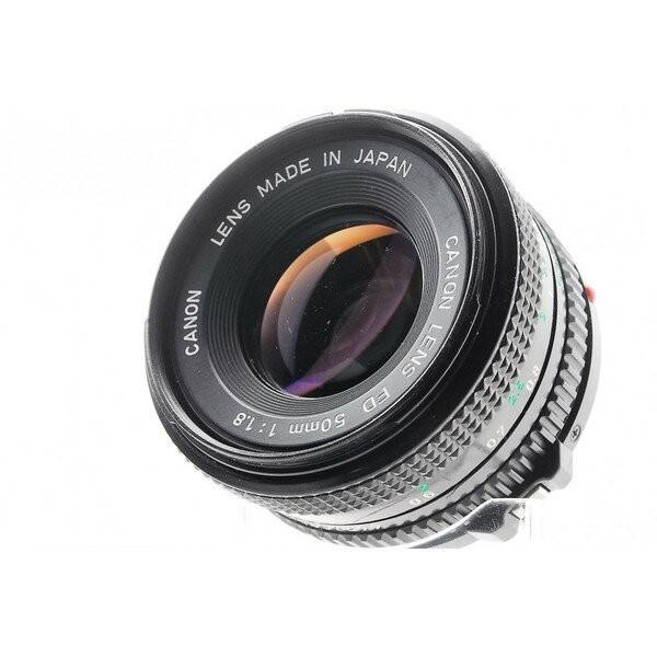一眼レフカメラ 初心者 中古 一眼レフ canon AE-1 単焦点レンズ  FD 50mm f1.8 付き フィルムカメラ 【中古】の画像
