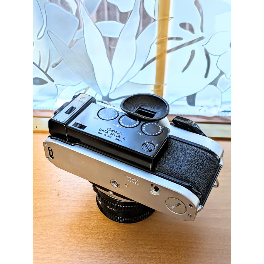 フィルムカメラ カメラ 中古 中古 カメラ canon ae-1 PROGRAM 単焦点レンズ付き 【中古】の画像