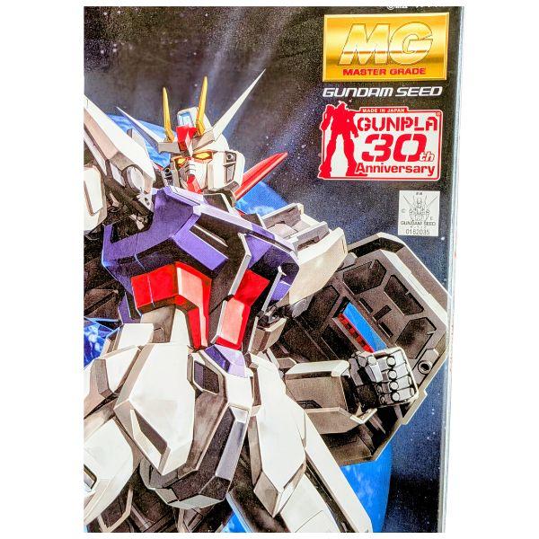 新品保管品 MG 1/100 GAT-X105 エールストライクガンダム(限定クリア 