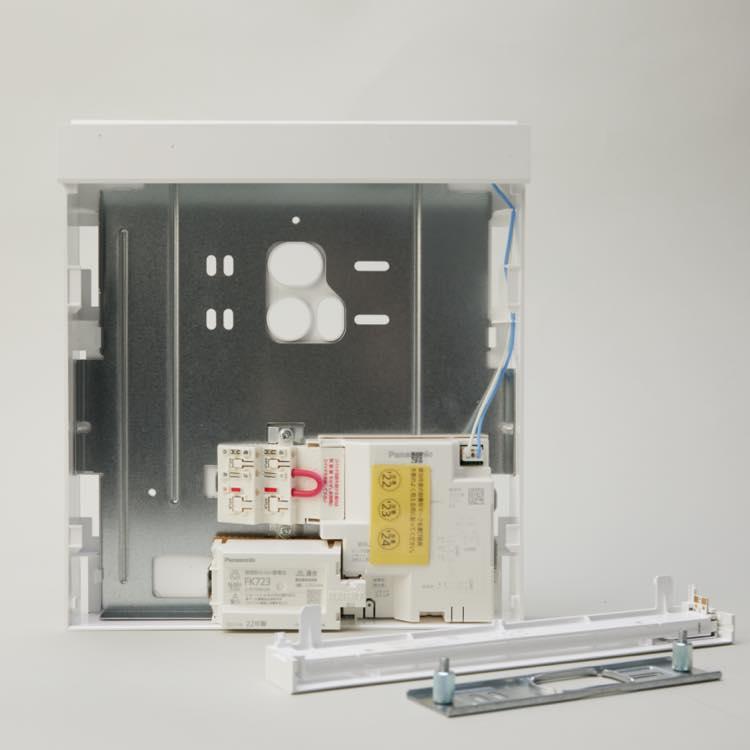 Panasonic（パナソニック） FA40322C LE1 LED誘導灯 B級BH 両面 消防
