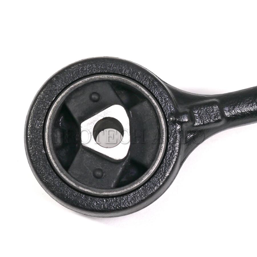 URO製 BMW E24 635CSi フロント プルストラットアーム/スラストロッド/テンションロッド  左右セット 31121132353 31121132354 | BMW | 04