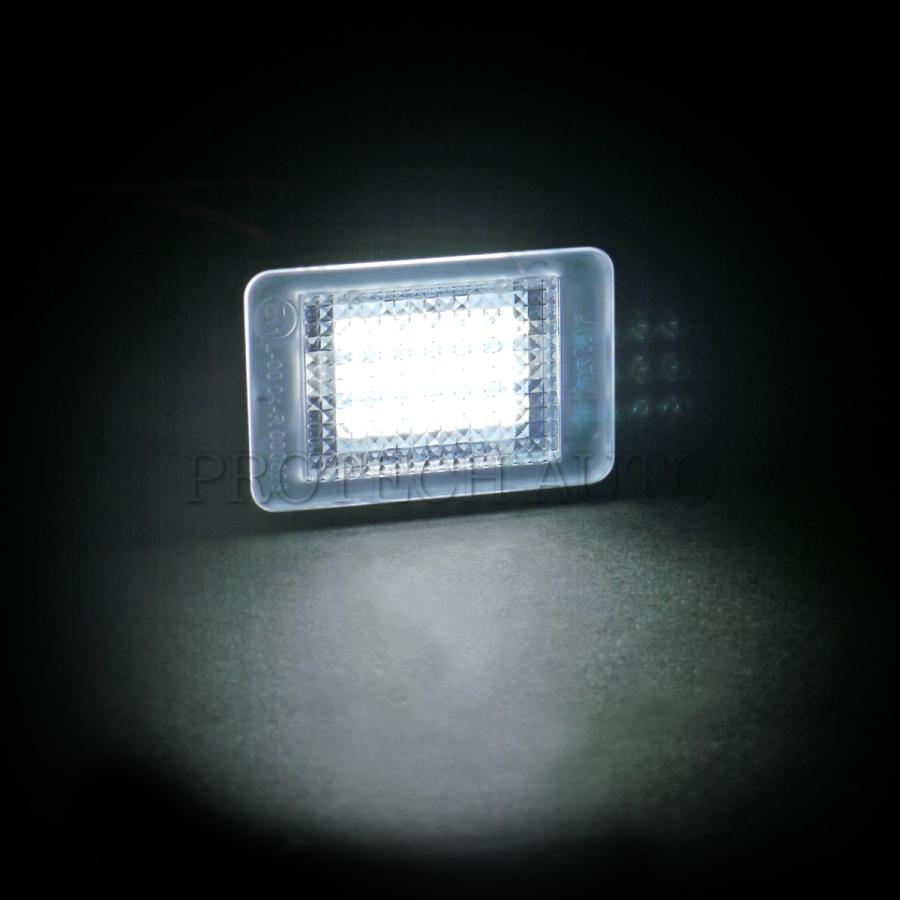 ベンツ GLK X204 前期18連 LED ナンバー灯/ライセンスランプ 左右 2個 2048201056 | Mercedes-Benz | 03