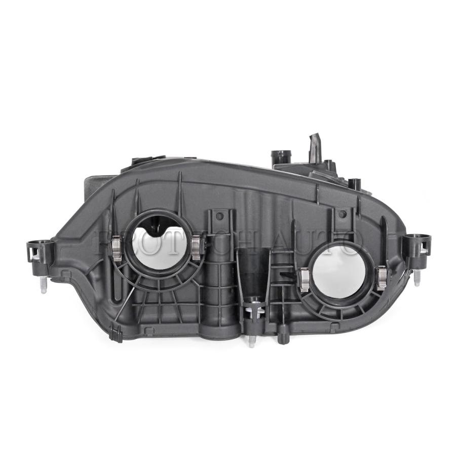 BMW URO製 BMW X1/F48 sDrive18i エンジンヘッドカバー/シリンダー