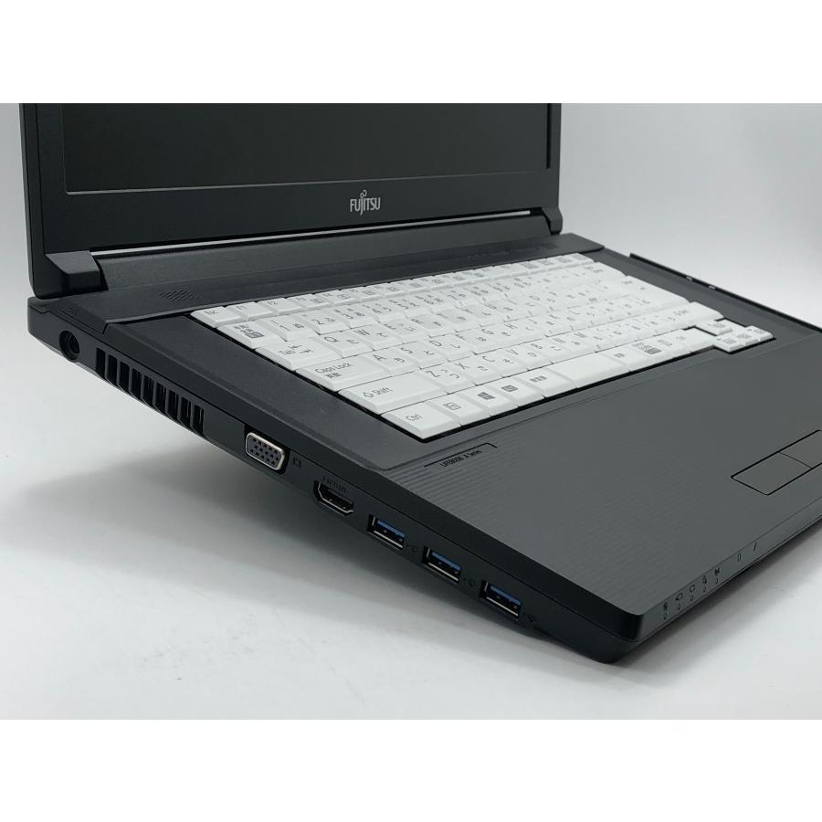 富士通 Windows11 office搭載 ノートパソコン、15.6型 第八世代