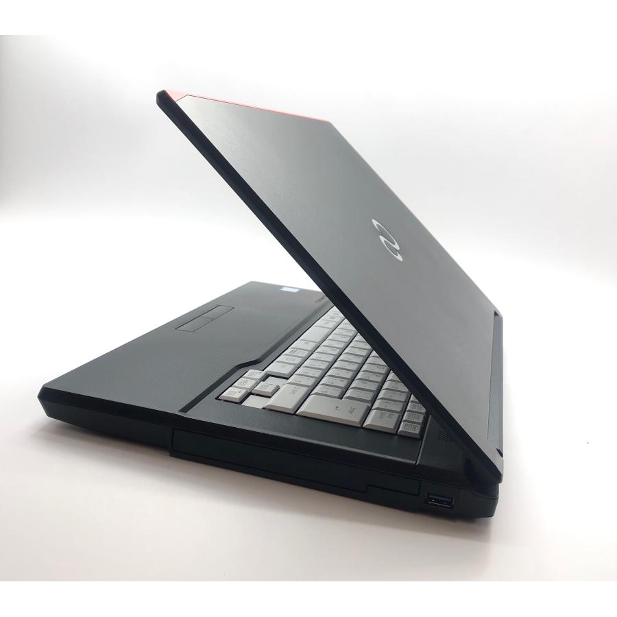 LIFEBOOK 第8世代 CPU搭載 ノートパソコン 中古パソコン Win11 15.6型