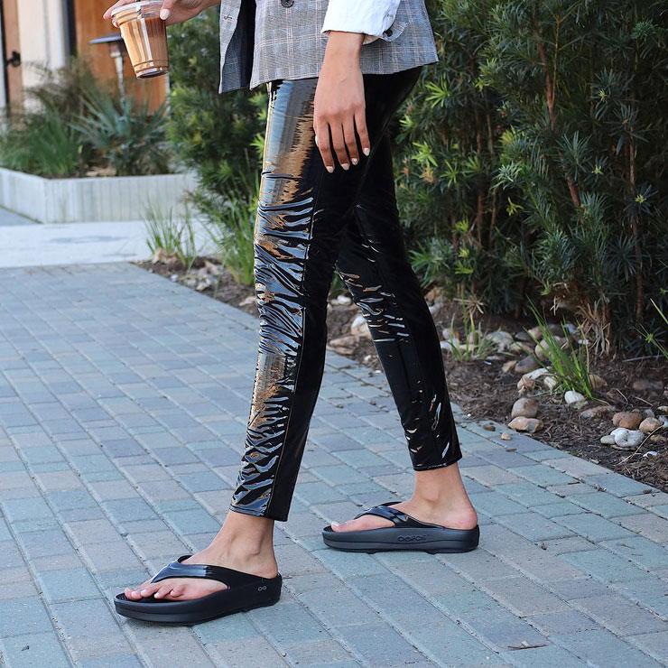 OOmega ウーフォス OOmega リカバリーサンダル 厚底 レディース 200044 | OOFOS | 03