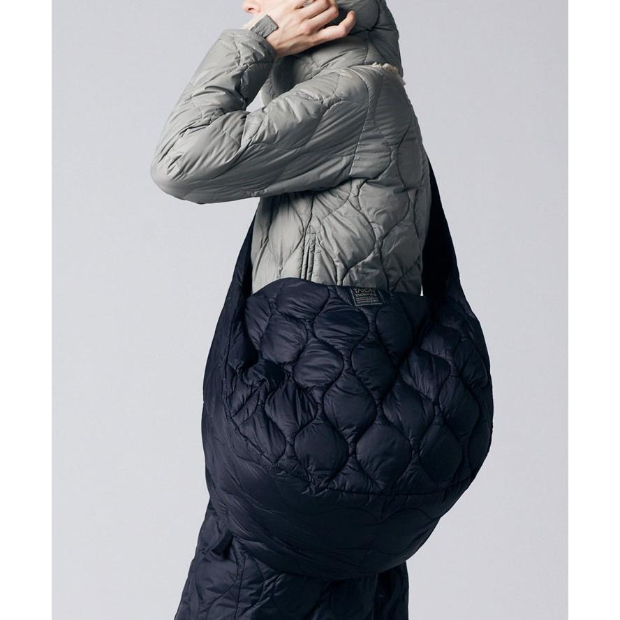 TAION ミリタリー バナナショルダー ダウンバッグ Lサイズ BBG02ALSML-1-L 軽量 撥水 防寒 メンズ レディース ユニセックス | TAION | 03