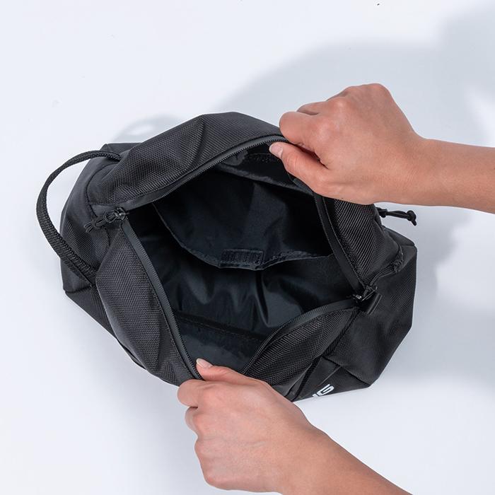 【在庫限り】PING OUTDOOR POUCH GB-N2513 / ピン アウトドアポーチ 2025年モデル 全2色(ブラック/ベージュ) 新作 ラウンドポーチ 日本正規品 数量限定の画像
