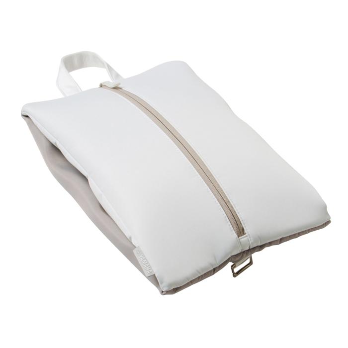 ゴルフ新品キャディーバックYAMAHA 3kg キャスター付き白アイアンカバー付 ゴルフキャディーバック 3kg キャスター付き白アイアンカバー付 ゴルフ