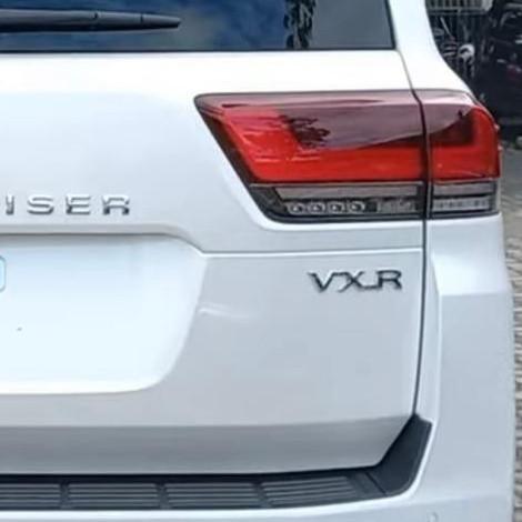 ランドクルーザー ランドクルーザーVJA,FJA300 LAND CRUISER リヤ