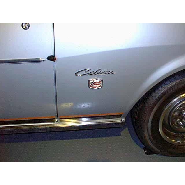 トヨタ（TOYOTA） セリカ TA22 CELICA クォーターパネルエンブレム2