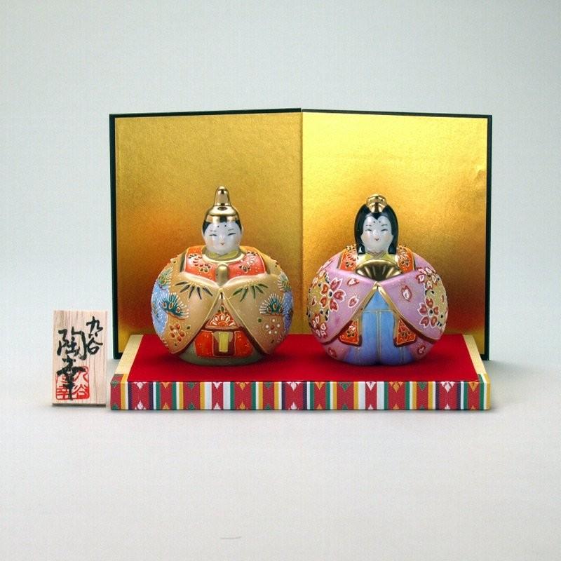 【九谷焼】玉雛・お雛様の飾り 九谷焼 玉雛人形 3号 桜盛 台・敷物・屏風・木札付 8×8×10cm 化粧箱