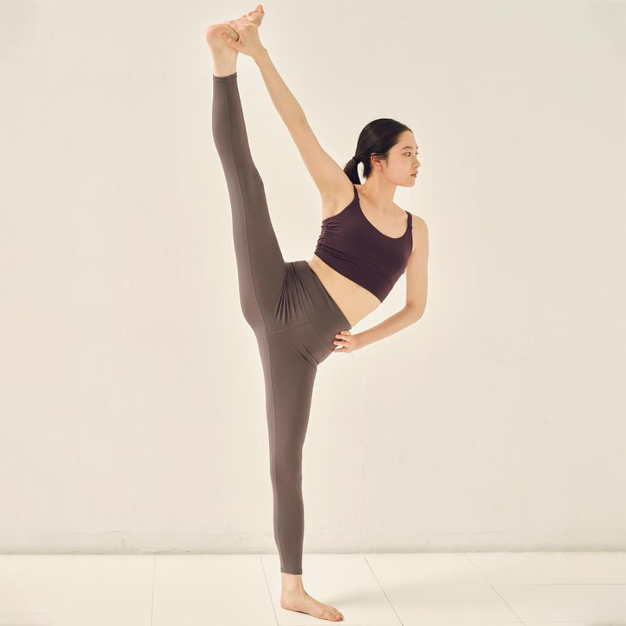 suria スリア ヨガウェア ブラトップ カップ付き ブラ リリーズブラ su-b505 リニューアル フィット おしゃれ 2024 新作 | suria | 16