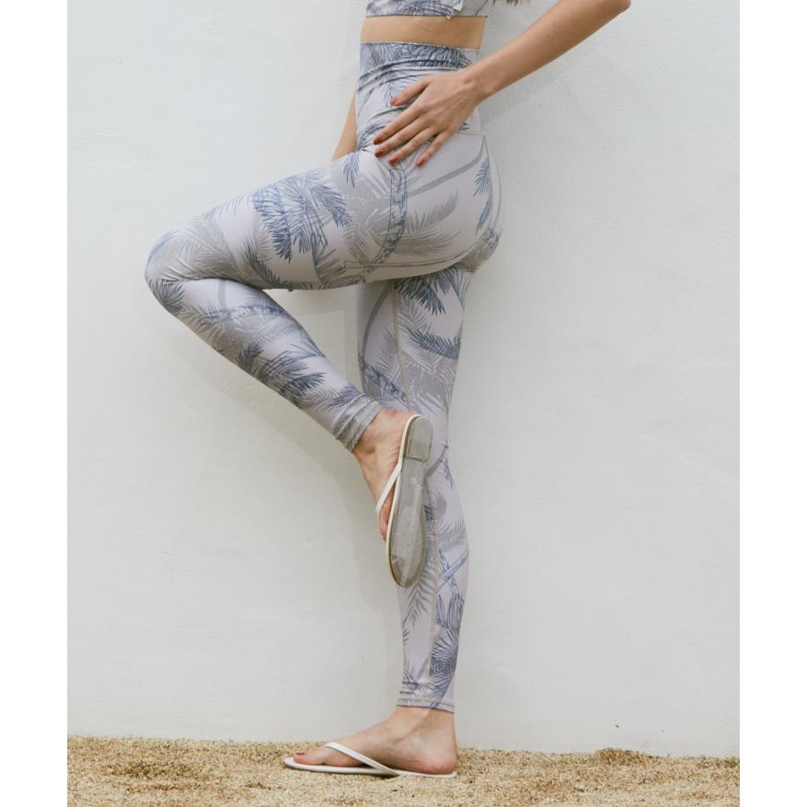 Julier ジュリエ ヨガウェア ボトムス レディース palm tree プリントスーパーハイレギンス B1962JUP030 ピラティスウェア 水着 海 プール ホットヨガ おしゃれ