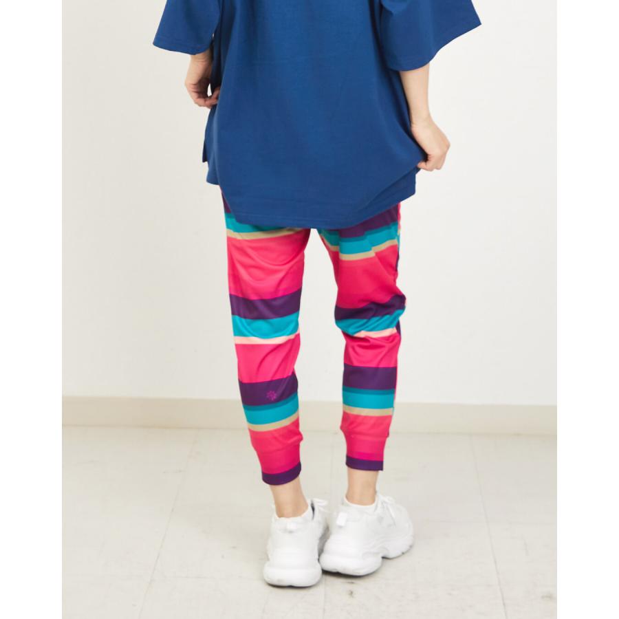 clapクラップ新作 フィットネス ウェア ブランド パンツ レディース クロップドパンツ RANDOMBORDER CROPPED PANTS ジム トレーニング 新作  2026 | clap | 02