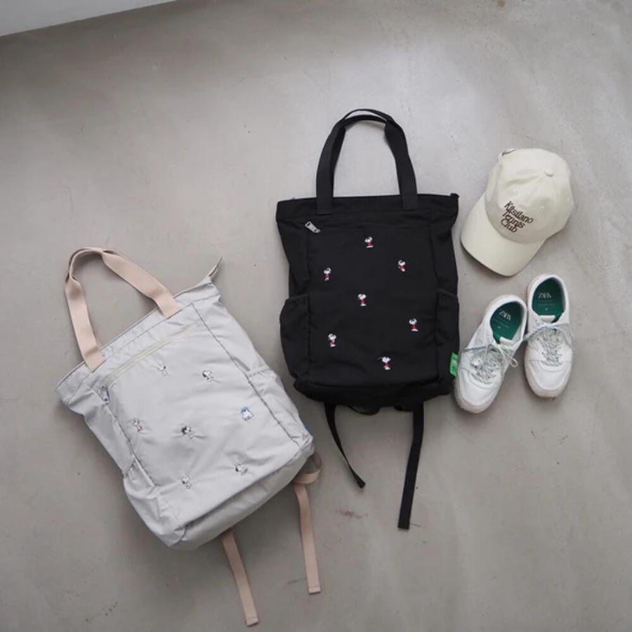 バッグ レディース ブランド デイパック スヌーピーグッズ ポケッタブル2WAYリュック 10941 レディース PEANUTS SOLEIL snoopy 鞄 コンパクト ポケット付き 旅行 | HEMING'S | 19