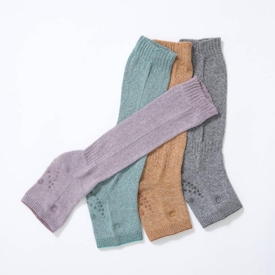 suriaスリア ヨガ ソックス ヨガ 靴下 コーシャソックス su-a068 吸湿発熱 防寒 冷え性 あたたかい 定番 新色 ヨガ靴下 滑り止め グリップ  ピラティス ヨガウェ | suria | 01