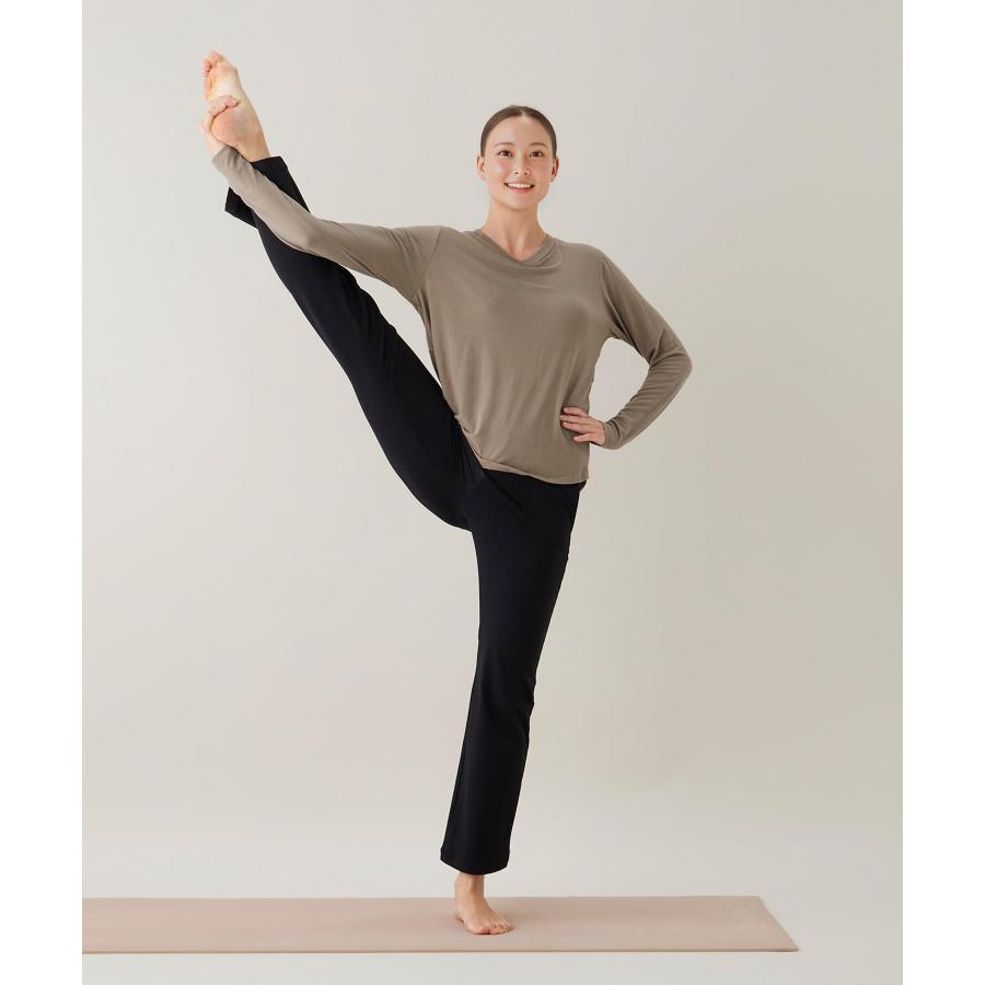 スリア suria ヨガ トップス レディース ショードトップ su-b536 長袖tシャツ カップ付き ピラティス リラックスウェア かわいい おしゃれ 2025年 秋冬 新作 | suria | 09