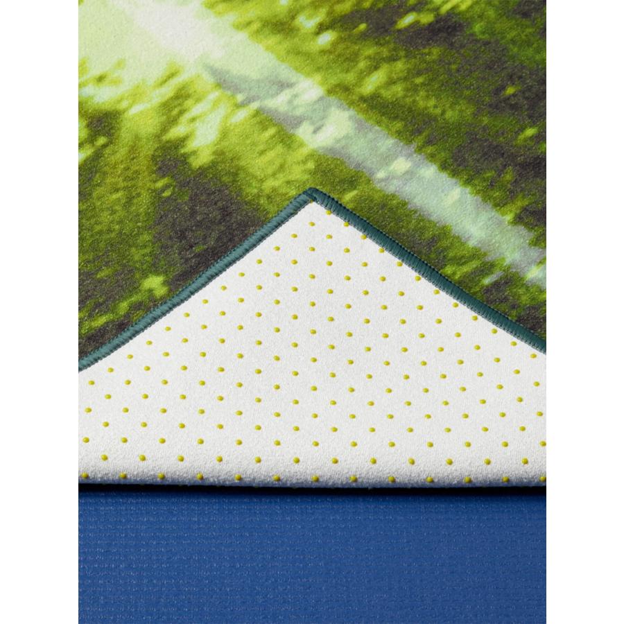 マンドゥカ ヨガラグ ヨギトース Yogitoes フィヨルド 滑らない スキッドレス マット 3.0 ホットヨガ タオル ヨガマット 折りたたみ コンパクト おしゃれ 滑り止 | manduka | 02