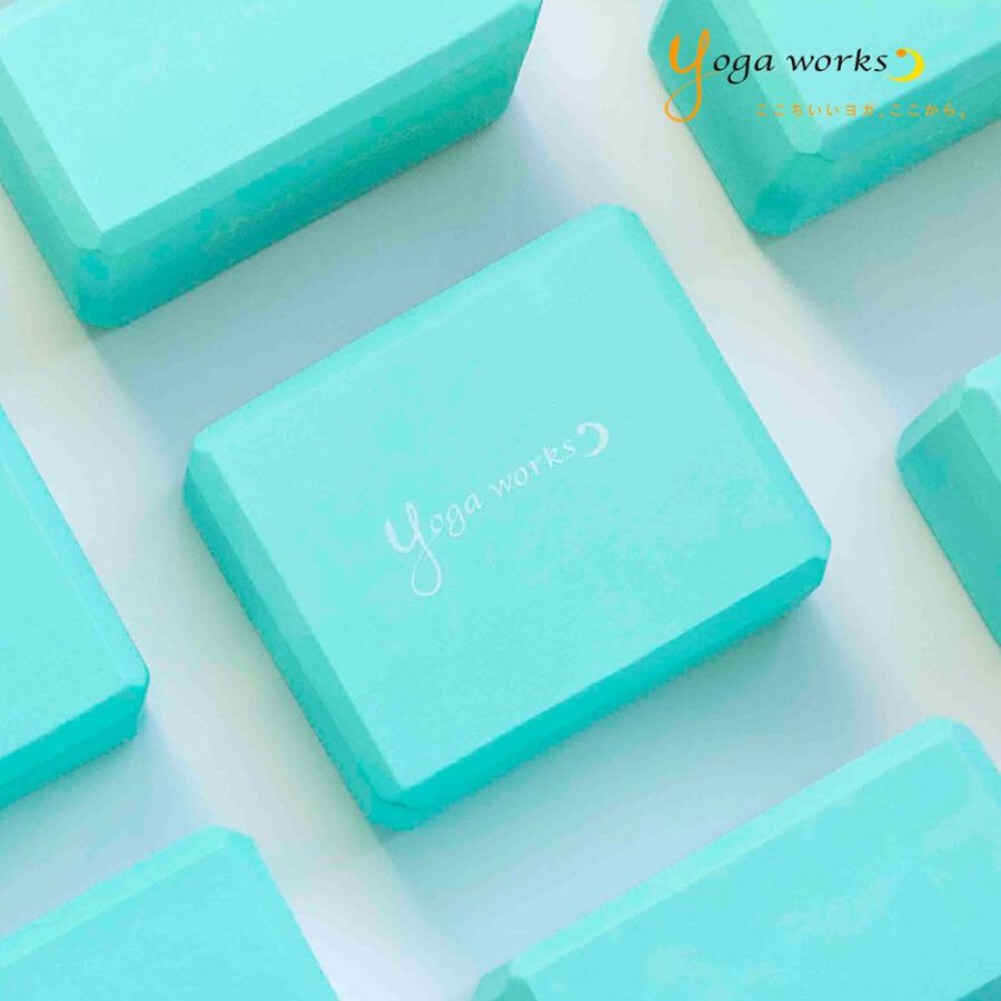 【単品】 ヨガワークス ヨガブロック 軽量 EVA mini 単品 ミント yogaworks ヨガ ブロック プロップス ハーフサイズ おしゃれ | ヨガワークス