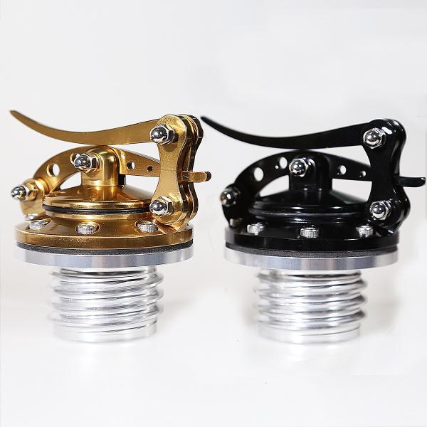 並行輸入品 トライアンフ ボンネビル スクランブル T120 T100 スラクストン 2001-2021 用 ブラックゴールド クイックリリース 燃料ガスタンク オイルキャッの画像
