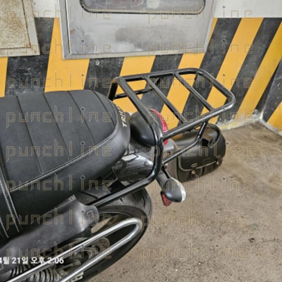 並行輸入品 ボネビル用リアラゲッジラックトップボックスケース T100 T 100 T120 T 120 ストリート ツイン900用の画像