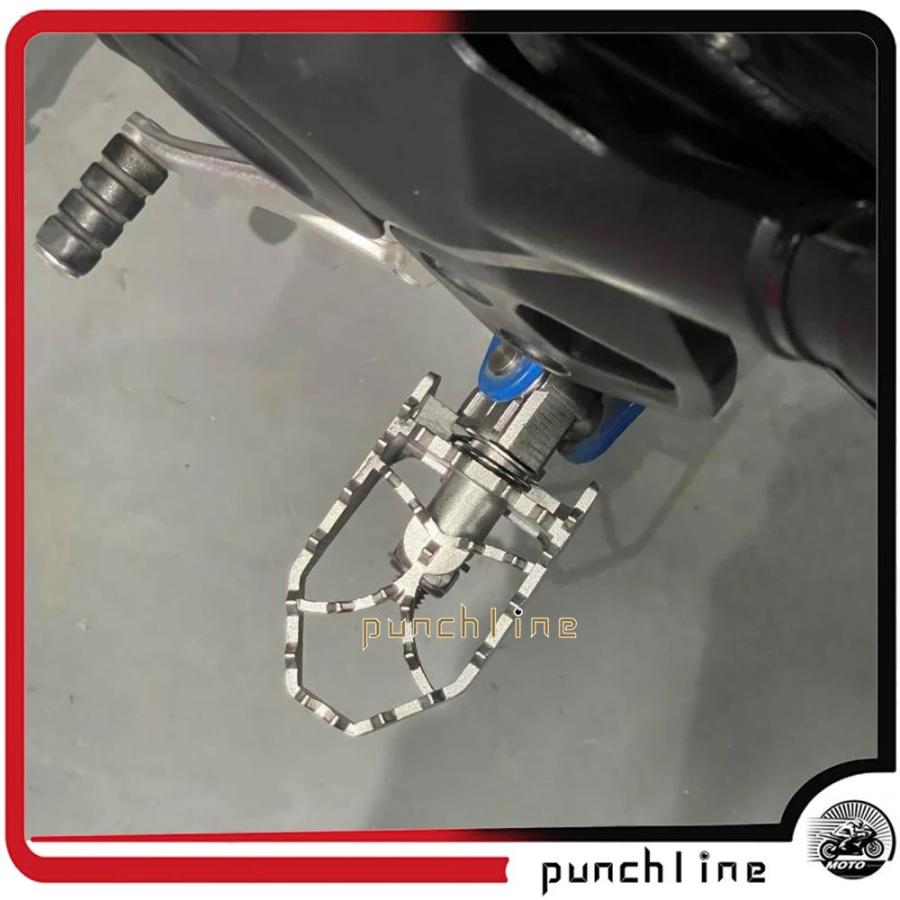 並行輸入品 TIGER 850 SPROT 20-21 FOR TIGER 1200 17-21 TIGER 800 15-19 TIGER 900 EMPIRE BLER 1200XC XE 19-21回転フットペグフットペグの画像