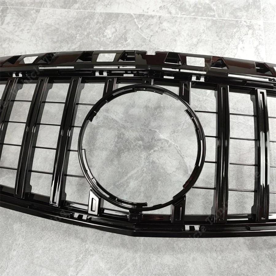 並行輸入品 メルセデスベンツ用フロントバンパー 体育館グリル W176 A180 A200 A250 a45 2013 2014 2015の画像