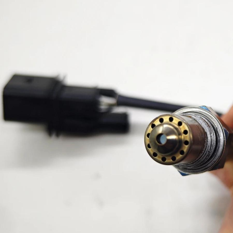 ゆう様。 並行輸入品 LSU4.2 0258007057 17014 0258007351 1K 0998262 D 5 線式