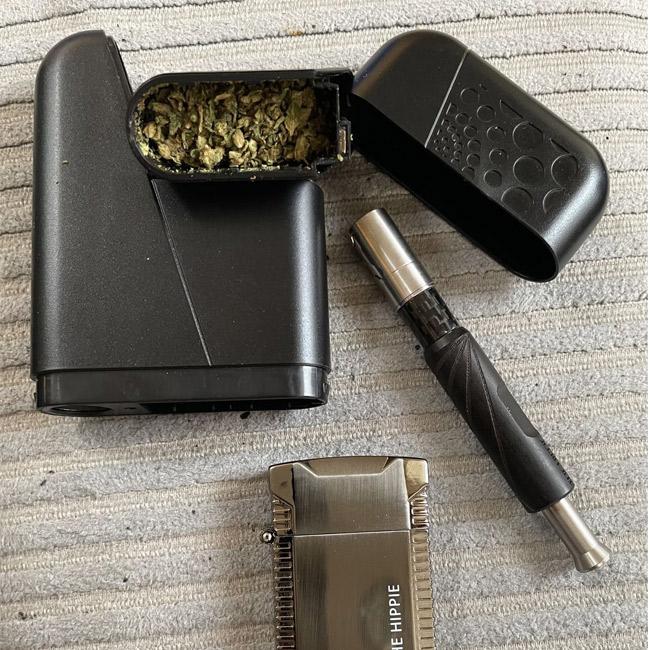 The Hippie Pipe X ヒッピーパイプ エックス （シャグ・タバコ用