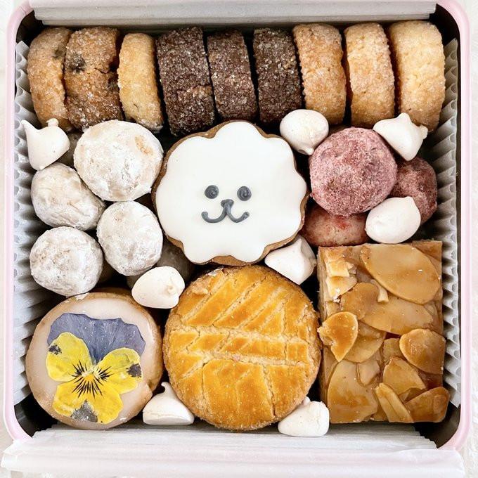 puapuaオリジナルビションのクッキー缶 : puapua cookies - 通販
